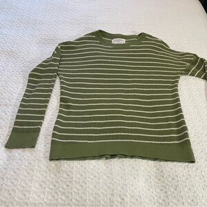 REI‎ Cooperative Olive and Cream Striped Waffle Texture Top~ Size M  ~ Casual
